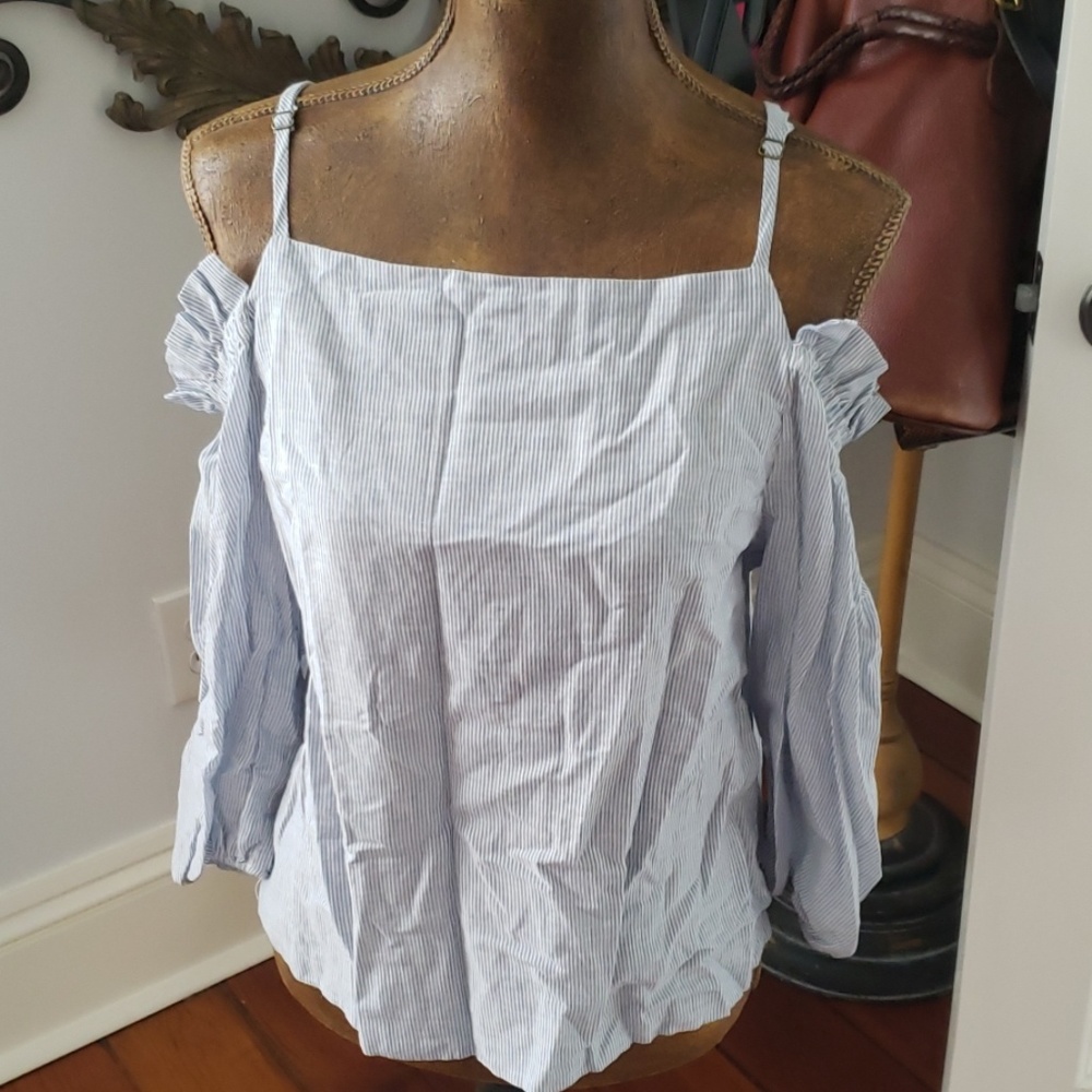 Cute open shoulder top